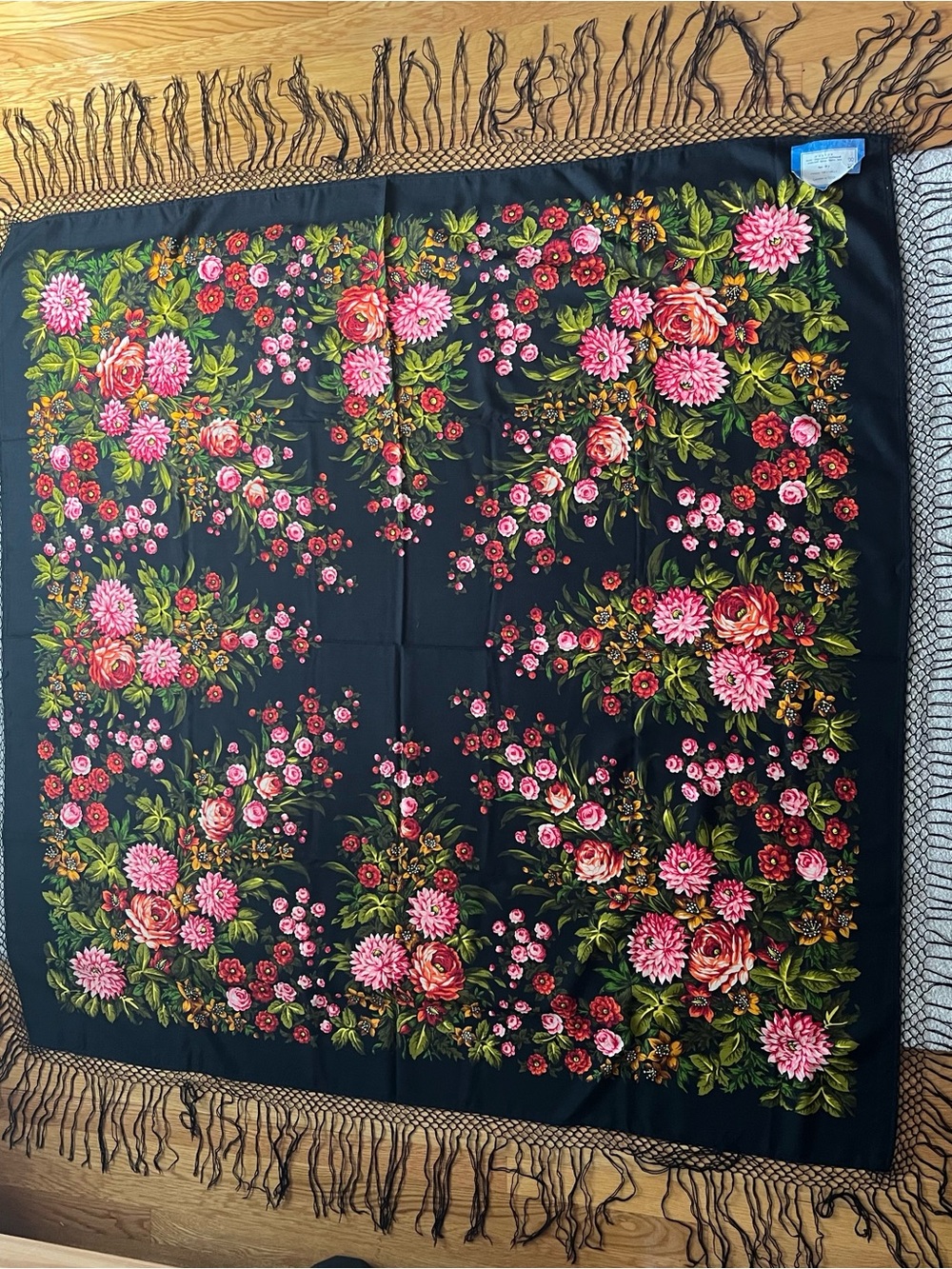Vintage Pavlovo Posad USSR Wool Shawl 148x148 Pink Chrysanthemum Floral NWT